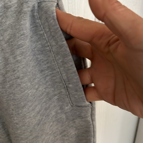 Mini Boden Star patch sweatpants - Picture 8 of 8